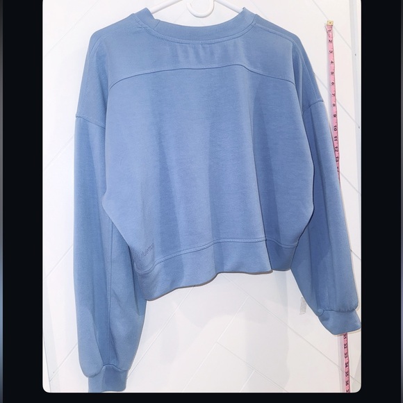 lululemon athletica Softstreme Utility, willow Aero Blue Crewneck Sweatshirt s8 - Picture 3 of 8